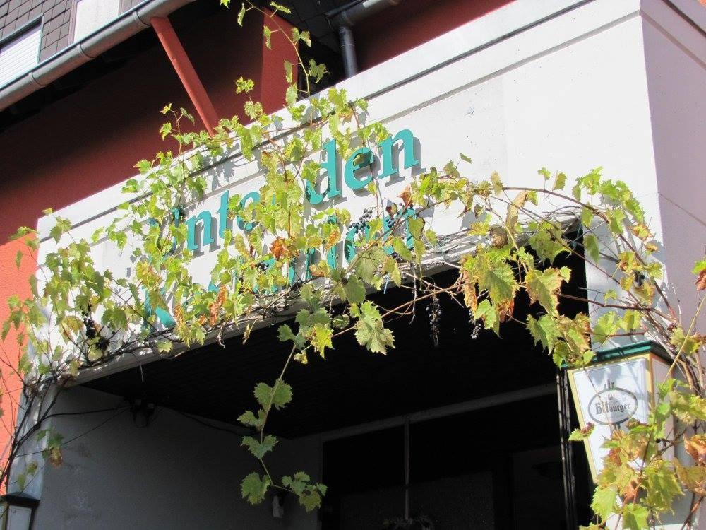 "Unter Den Kastanien" Hotel Speicher Exterior photo